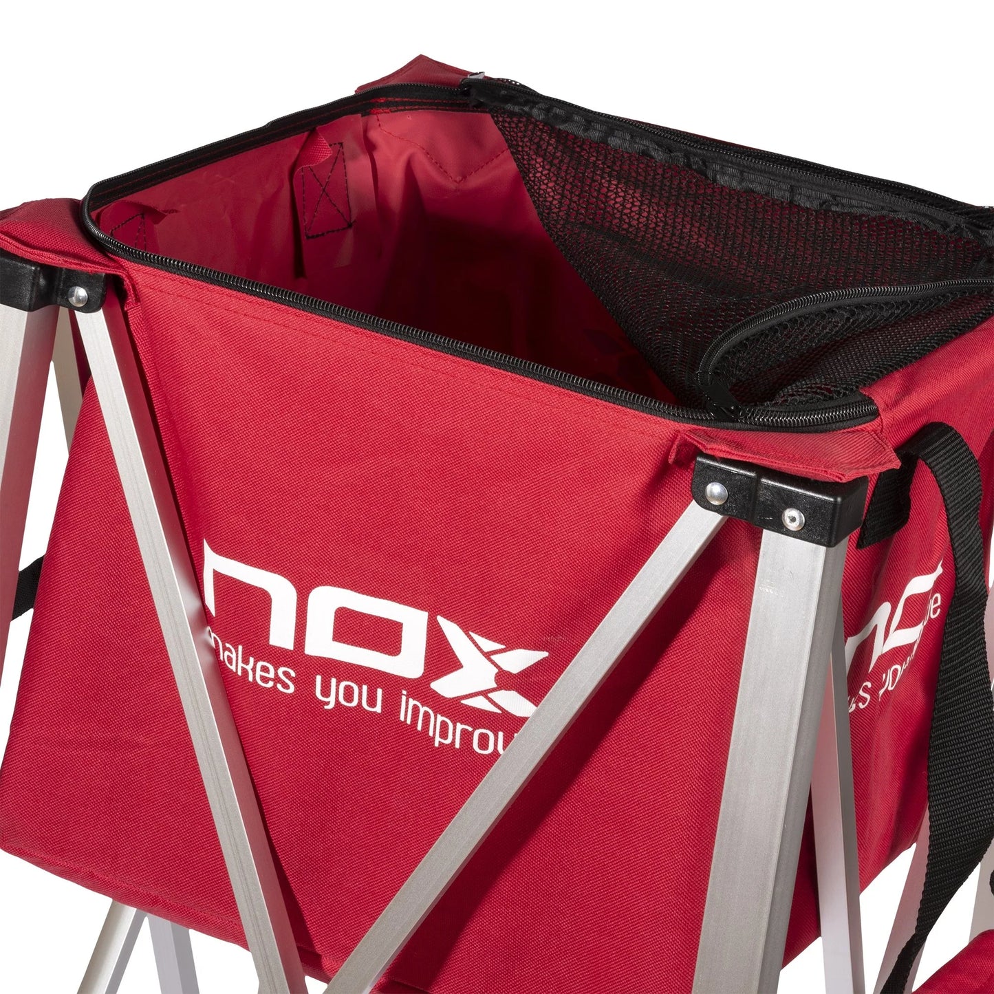 Folding basket with wheels for padel classes