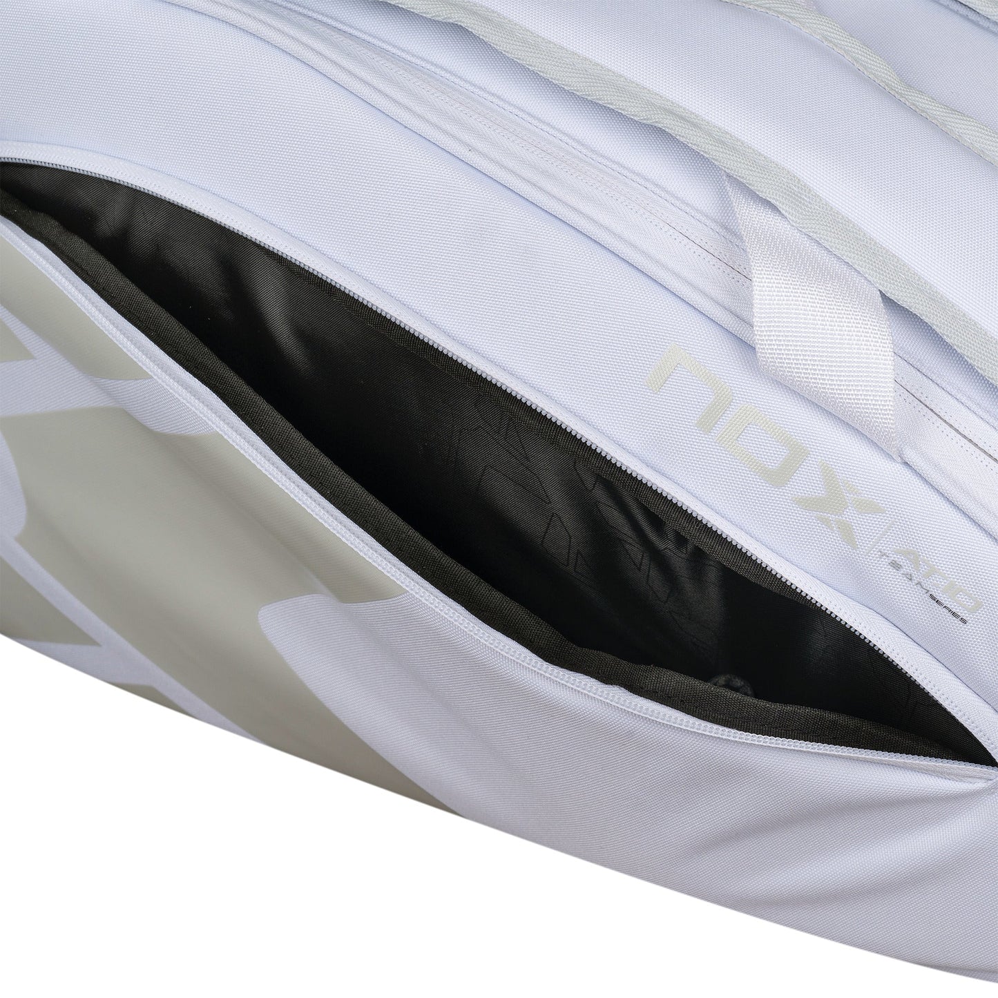 AT10 TEAM WHITE PADEL RACKET BAG