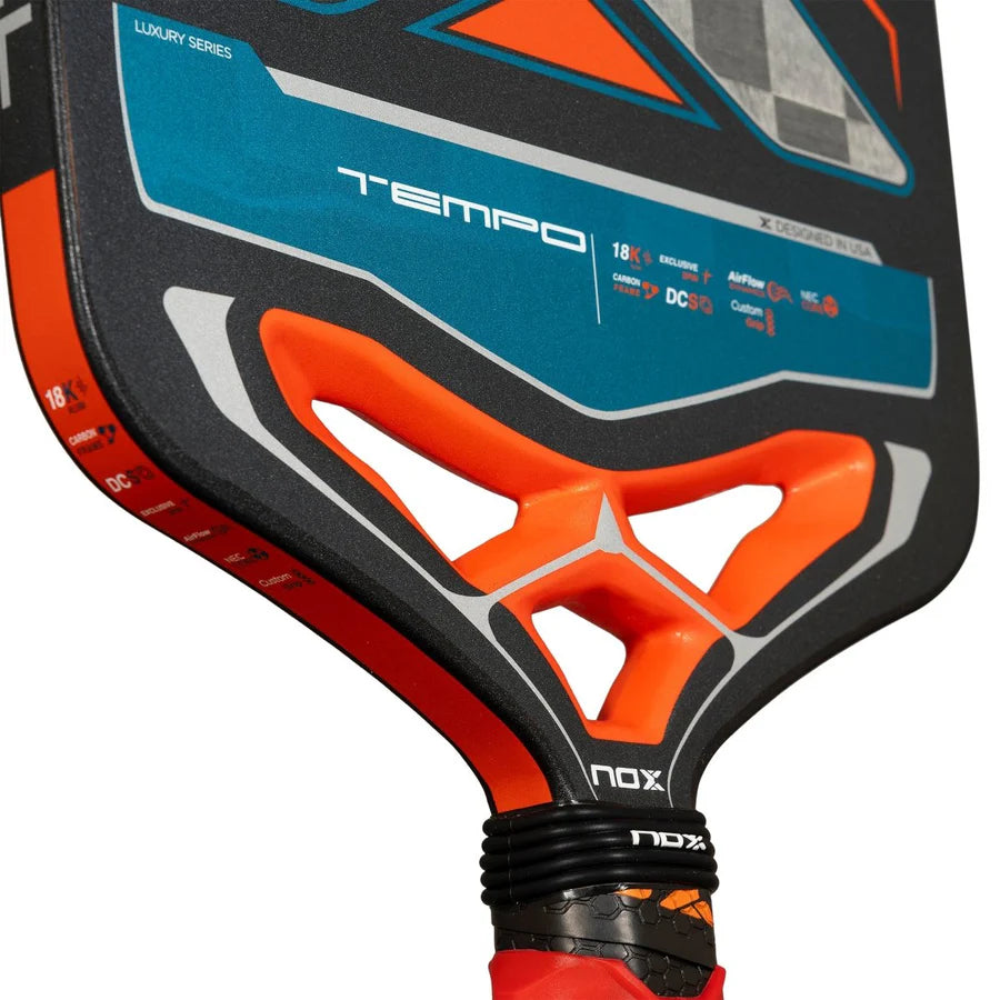 PICKLEBALL LUXURY TEMPO PADDLE