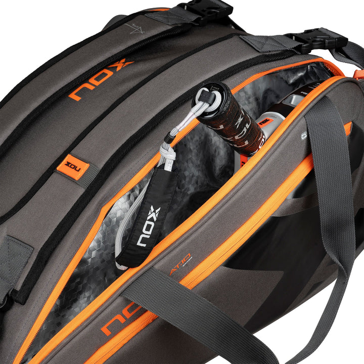 AT10 TEAM GREY/ORANGE PADEL BAG