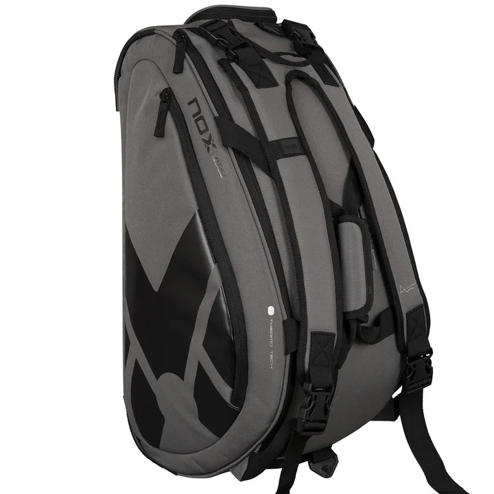 AT10 TEAM GREY/BLACK PADEL BAG