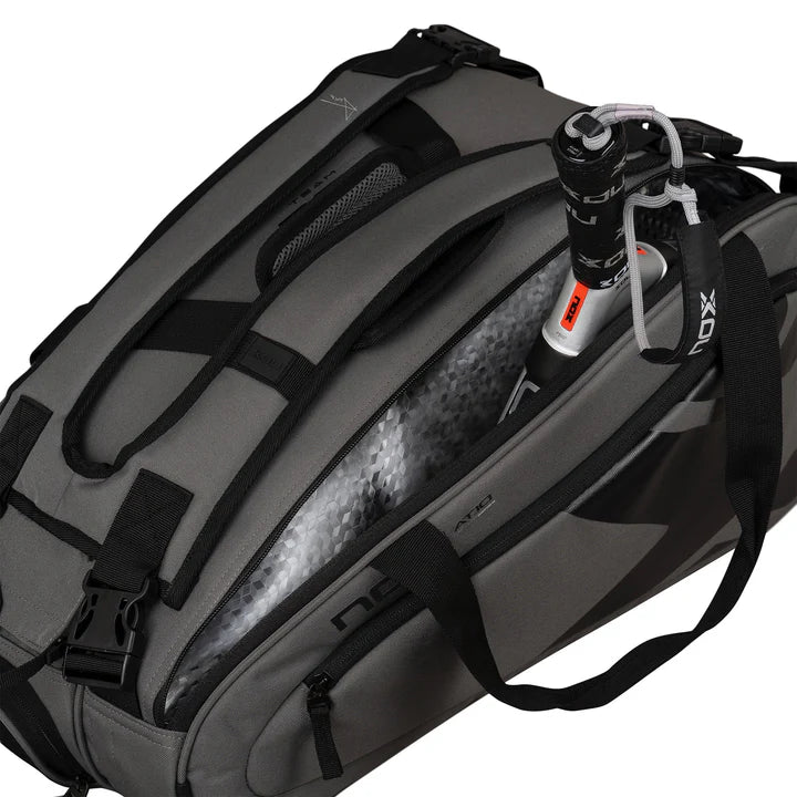 AT10 TEAM GREY/BLACK PADEL BAG